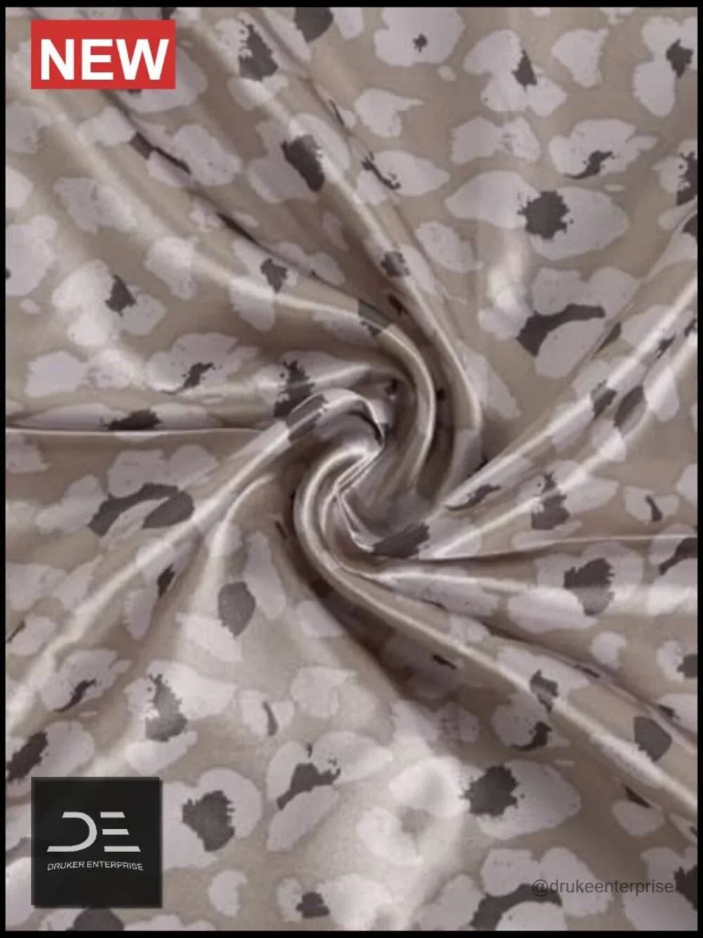 Satin Cheetah Graphic Square Head Scarf Hair Scarf for Women